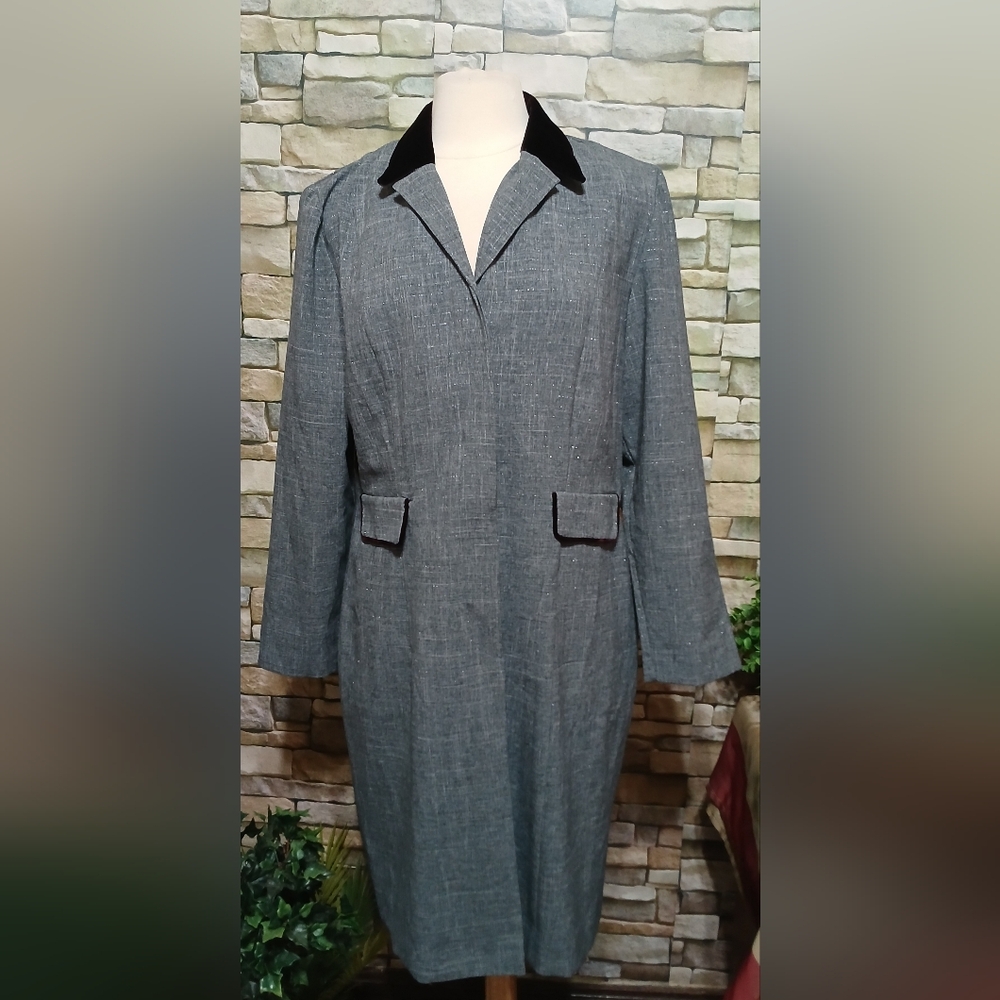 Karin Stevens Vintage 1990s Long Gray Metallic Blazer Velour Brown Accents